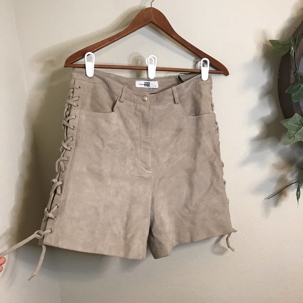 Hide leather brown tie shorts size Medium